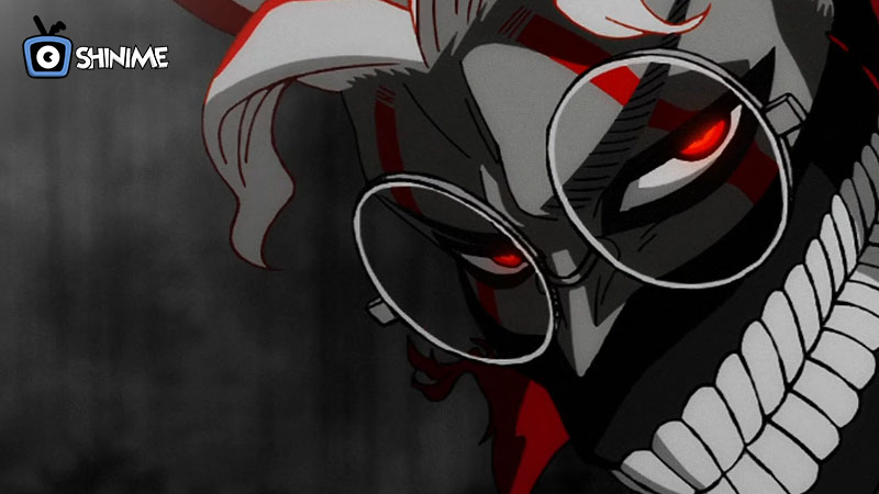 Okarun con mirada seria y fondo gris, protagonista raro pero amado en el top 10 most popular anime characters 2024